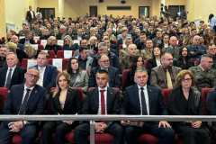 академија-8